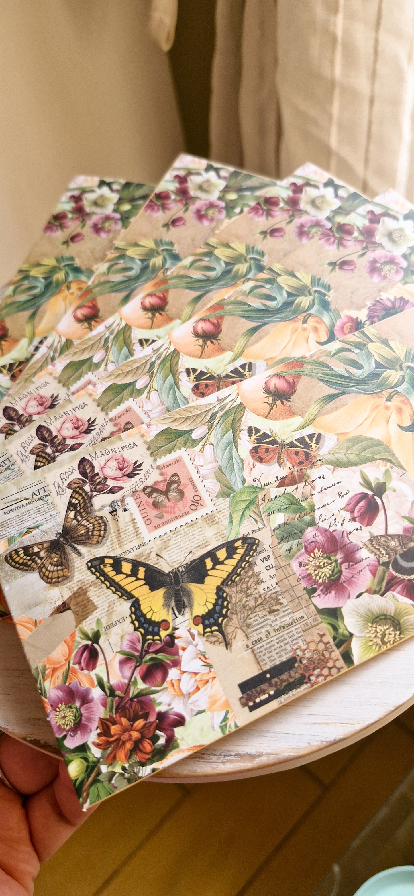 Mariposa Vintage Letters Envelope