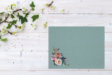Load image into Gallery viewer, Set of MAUVE LACE Table Mats