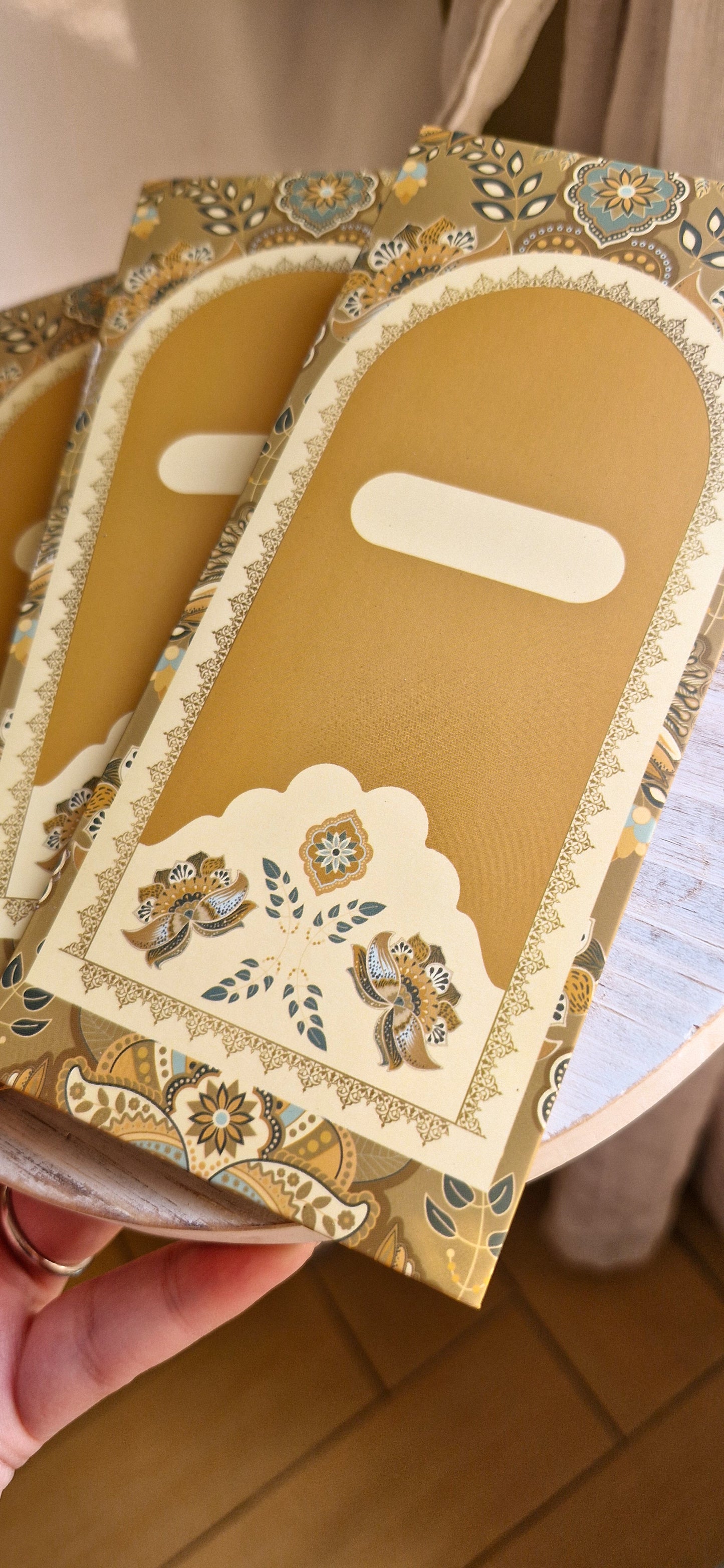 Ottoman Inspired Upright Envelope