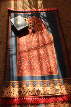 Load image into Gallery viewer, KARACHI Janamaaz Gift Sets FULL SIZE