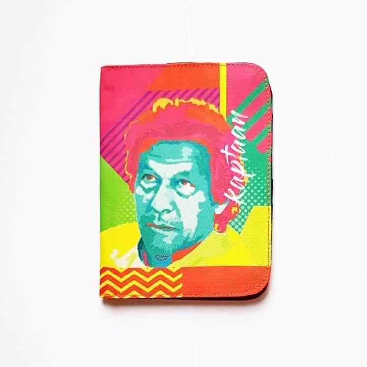 Kaptaan Passport Cover - Firefly