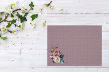 Load image into Gallery viewer, Set of MAUVE LACE Table Mats